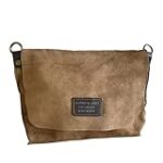 Análisis y comparativa: Descubre el mejor bolso taupe de ante para lucir con estilo