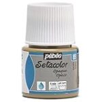 Análisis de tendencia: Descubre cómo lucir el color taupe oscuro en tus outfits